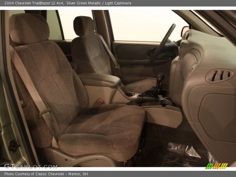Silver Green Metallic / Light Cashmere 2004 Chevrolet TrailBlazer LS 4x4