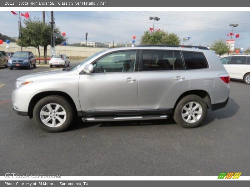 Classic Silver Metallic / Ash 2012 Toyota Highlander SE