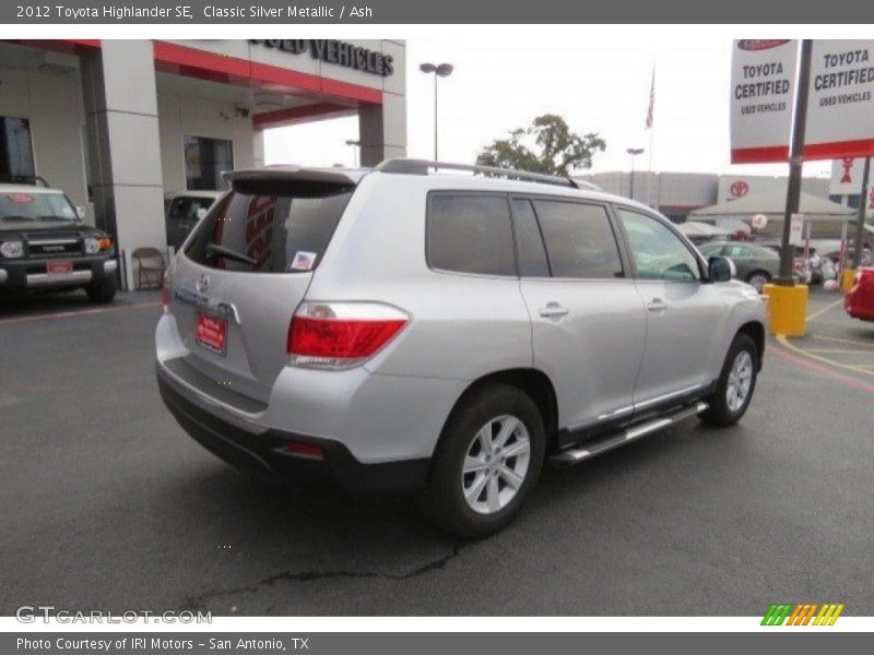 Classic Silver Metallic / Ash 2012 Toyota Highlander SE