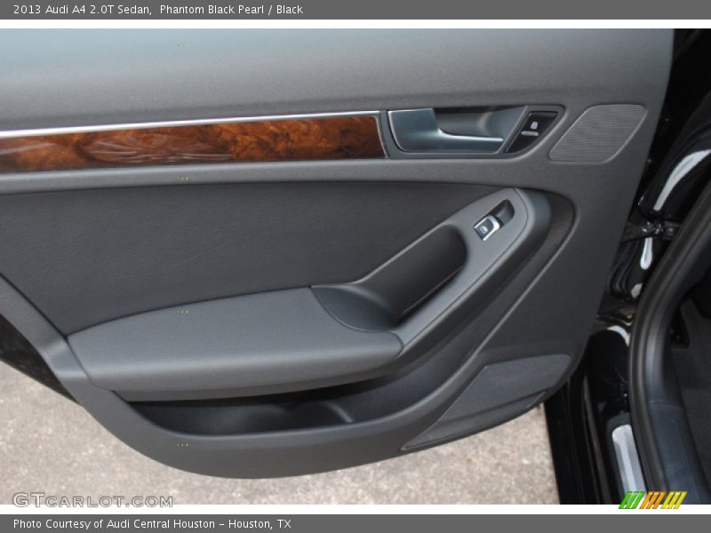 Phantom Black Pearl / Black 2013 Audi A4 2.0T Sedan