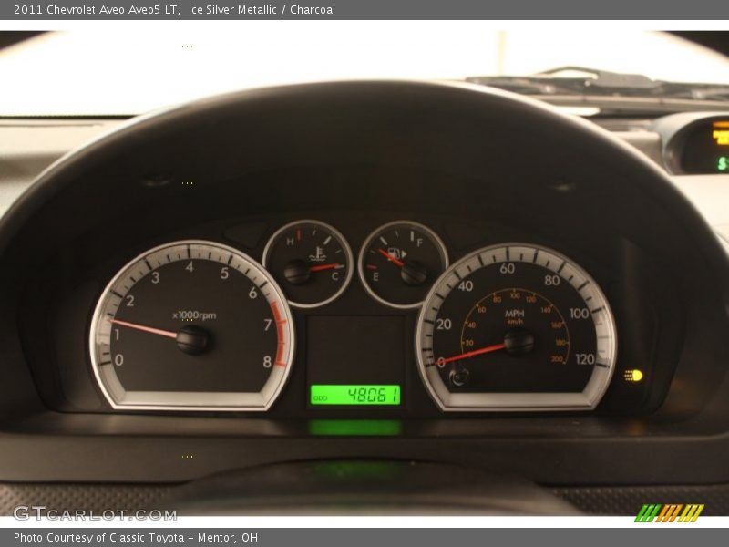 Ice Silver Metallic / Charcoal 2011 Chevrolet Aveo Aveo5 LT
