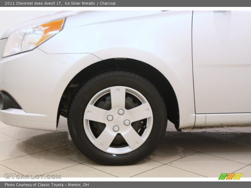 Ice Silver Metallic / Charcoal 2011 Chevrolet Aveo Aveo5 LT