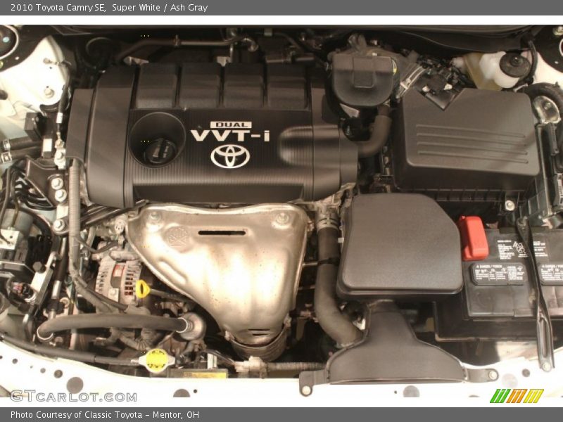 Super White / Ash Gray 2010 Toyota Camry SE