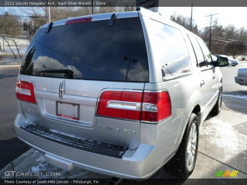 Ingot Silver Metallic / Stone 2011 Lincoln Navigator 4x4