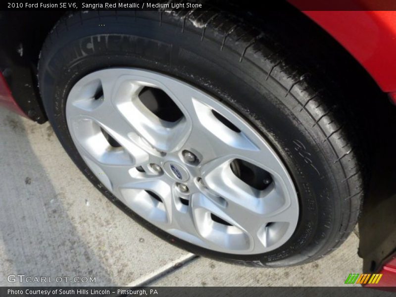 Sangria Red Metallic / Medium Light Stone 2010 Ford Fusion SE V6