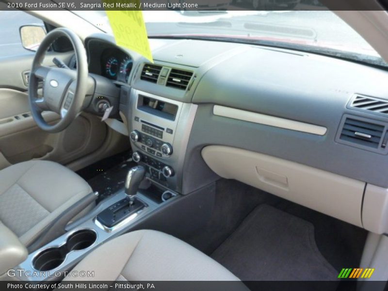 Dashboard of 2010 Fusion SE V6