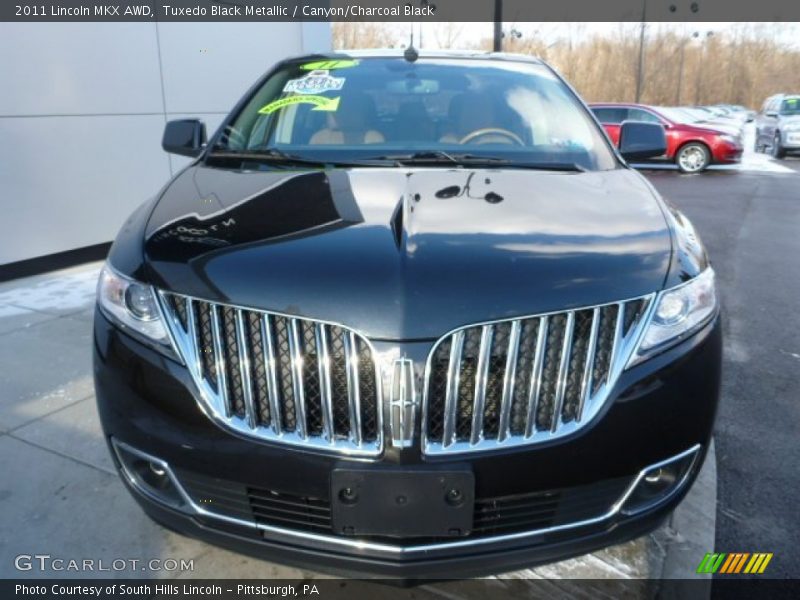 Tuxedo Black Metallic / Canyon/Charcoal Black 2011 Lincoln MKX AWD