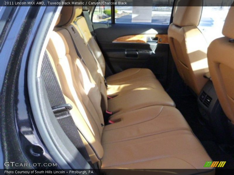 Tuxedo Black Metallic / Canyon/Charcoal Black 2011 Lincoln MKX AWD