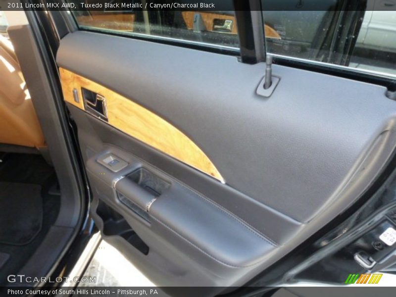 Tuxedo Black Metallic / Canyon/Charcoal Black 2011 Lincoln MKX AWD