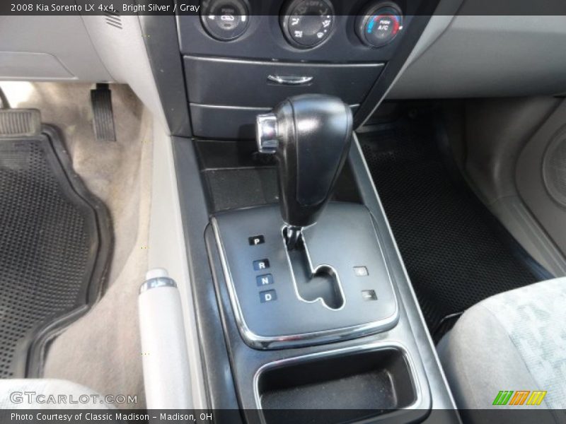 Bright Silver / Gray 2008 Kia Sorento LX 4x4