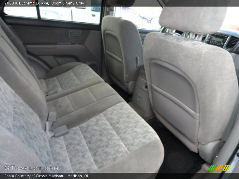 Bright Silver / Gray 2008 Kia Sorento LX 4x4