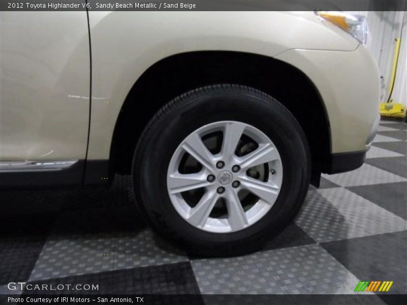 Sandy Beach Metallic / Sand Beige 2012 Toyota Highlander V6