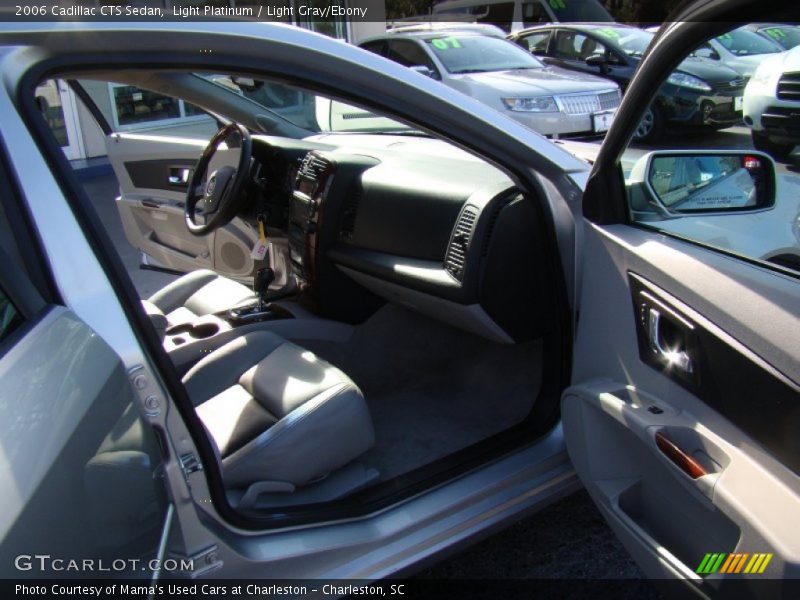 Light Platinum / Light Gray/Ebony 2006 Cadillac CTS Sedan