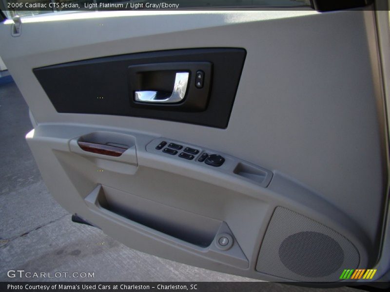 Light Platinum / Light Gray/Ebony 2006 Cadillac CTS Sedan