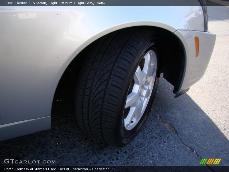Light Platinum / Light Gray/Ebony 2006 Cadillac CTS Sedan
