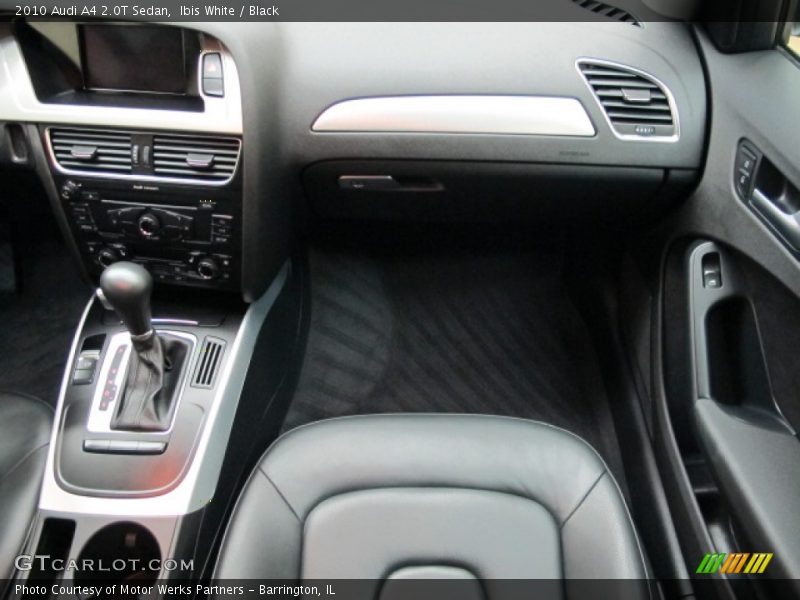 Ibis White / Black 2010 Audi A4 2.0T Sedan