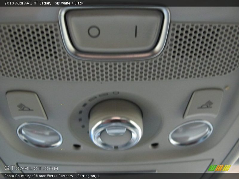 Ibis White / Black 2010 Audi A4 2.0T Sedan