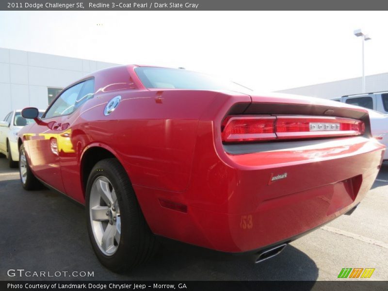 Redline 3-Coat Pearl / Dark Slate Gray 2011 Dodge Challenger SE