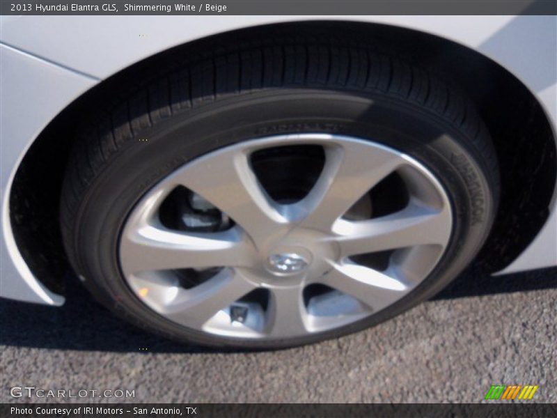 Shimmering White / Beige 2013 Hyundai Elantra GLS
