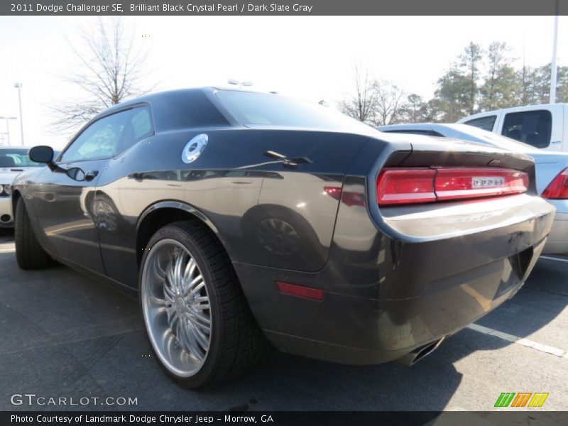 Brilliant Black Crystal Pearl / Dark Slate Gray 2011 Dodge Challenger SE