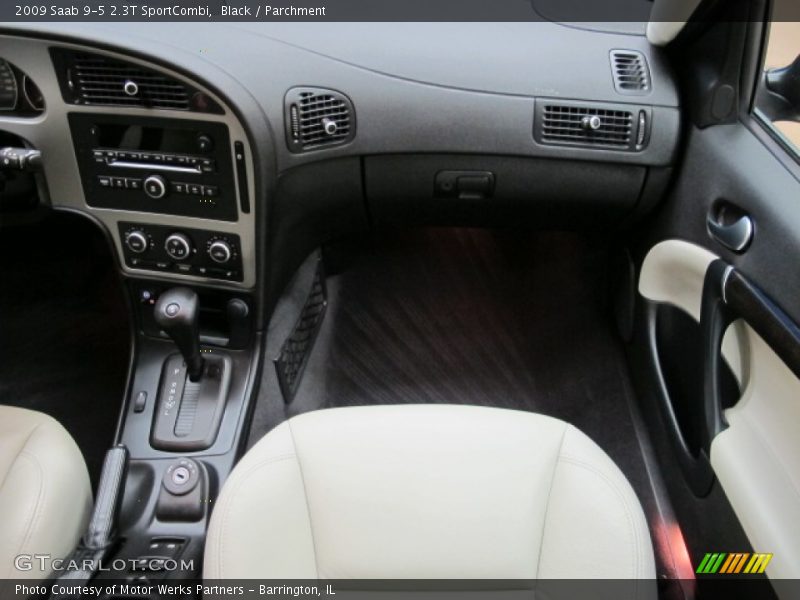 Black / Parchment 2009 Saab 9-5 2.3T SportCombi