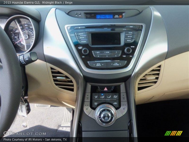 Midnight Black / Beige 2013 Hyundai Elantra GLS