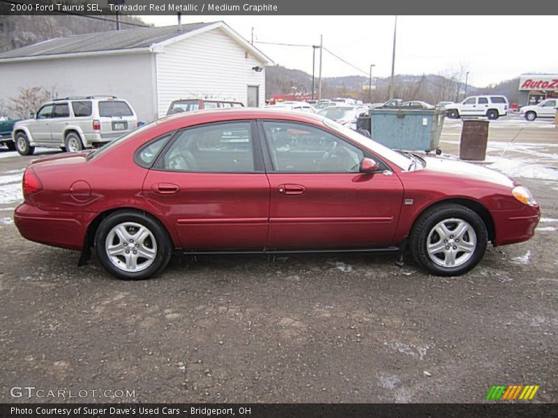 Toreador Red Metallic / Medium Graphite 2000 Ford Taurus SEL