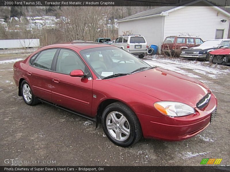 Toreador Red Metallic / Medium Graphite 2000 Ford Taurus SEL