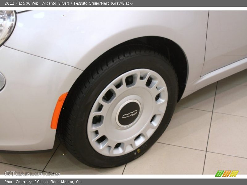 Argento (Silver) / Tessuto Grigio/Nero (Grey/Black) 2012 Fiat 500 Pop