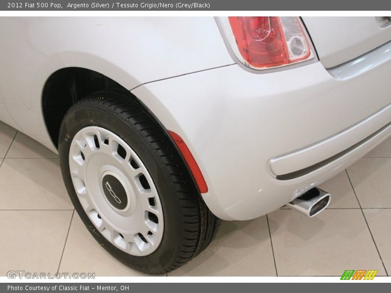 Argento (Silver) / Tessuto Grigio/Nero (Grey/Black) 2012 Fiat 500 Pop