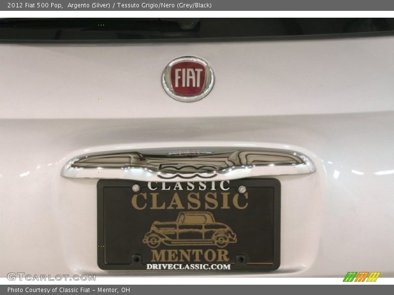 Argento (Silver) / Tessuto Grigio/Nero (Grey/Black) 2012 Fiat 500 Pop