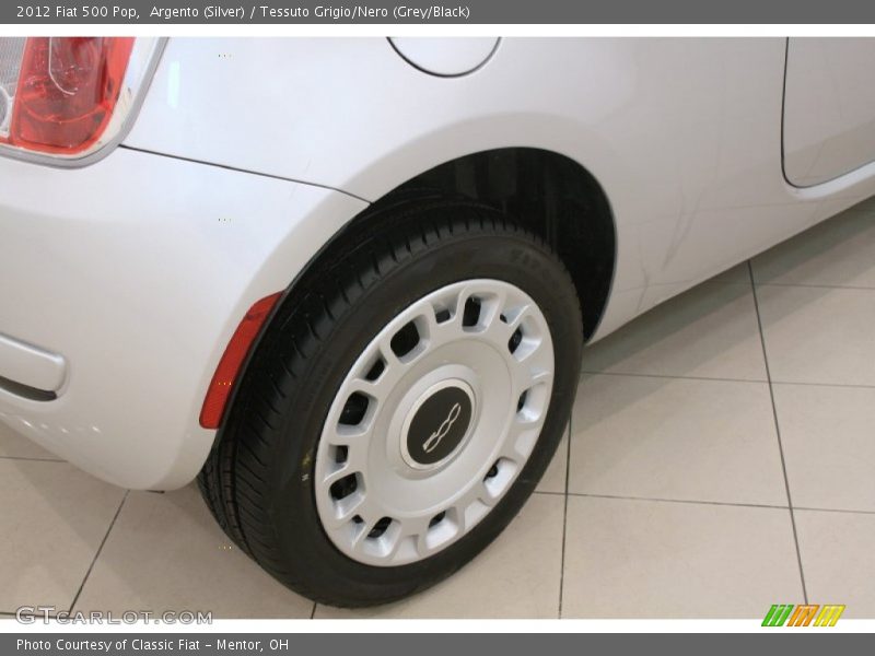 Argento (Silver) / Tessuto Grigio/Nero (Grey/Black) 2012 Fiat 500 Pop