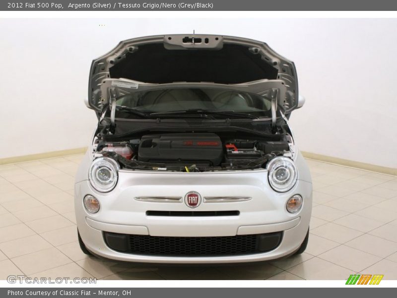 Argento (Silver) / Tessuto Grigio/Nero (Grey/Black) 2012 Fiat 500 Pop