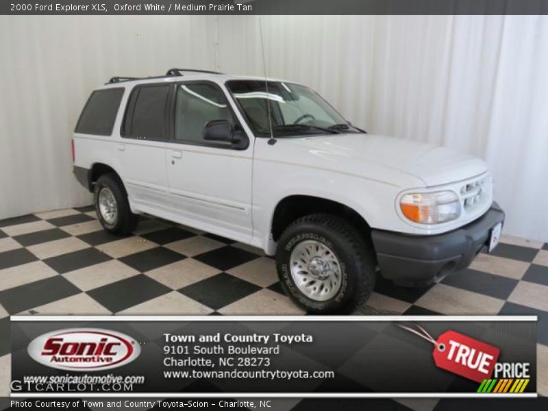 Oxford White / Medium Prairie Tan 2000 Ford Explorer XLS