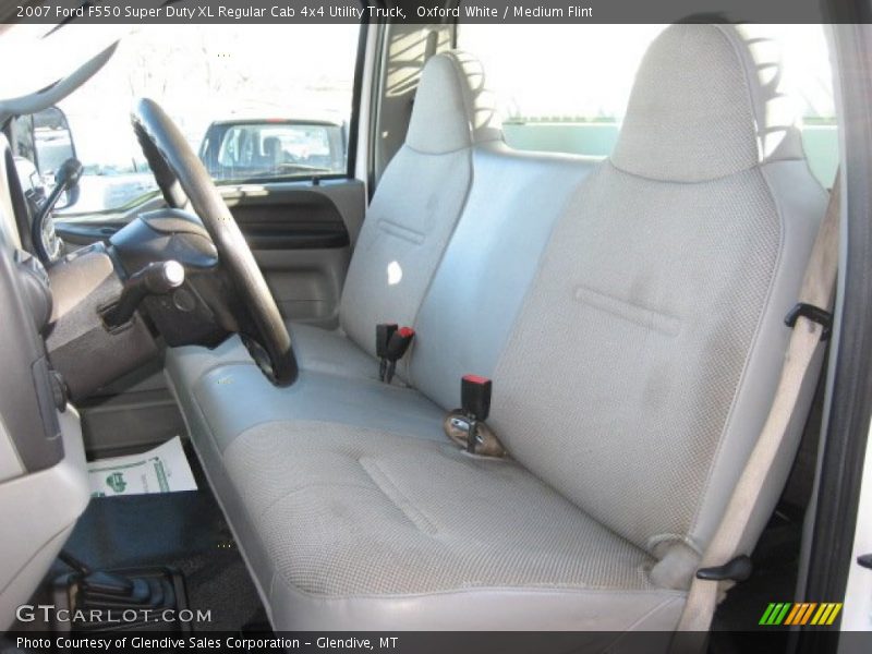 Oxford White / Medium Flint 2007 Ford F550 Super Duty XL Regular Cab 4x4 Utility Truck