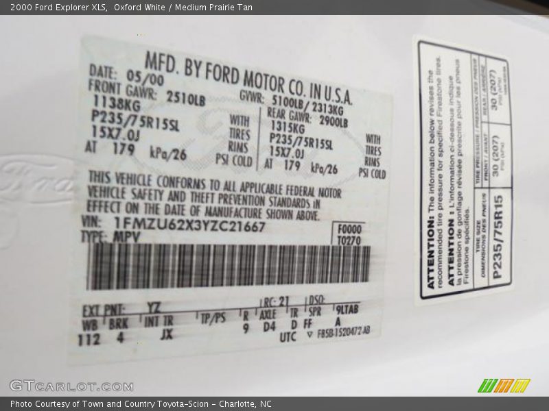 Oxford White / Medium Prairie Tan 2000 Ford Explorer XLS