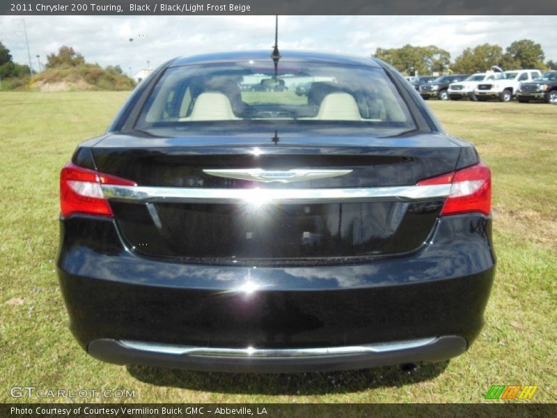 Black / Black/Light Frost Beige 2011 Chrysler 200 Touring