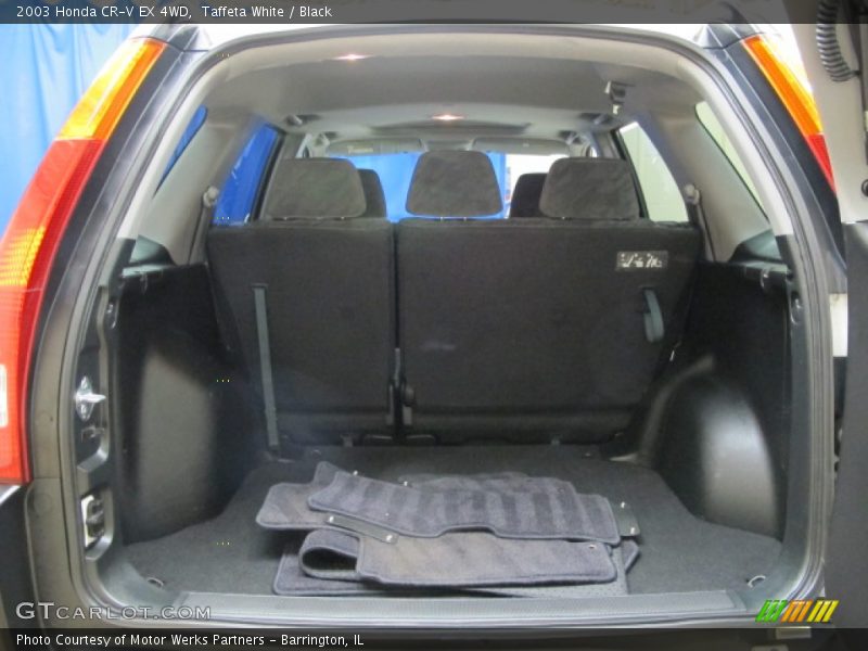  2003 CR-V EX 4WD Trunk