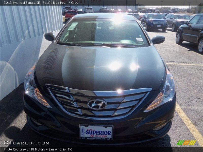 Pacific Blue Pearl / Gray 2013 Hyundai Sonata SE