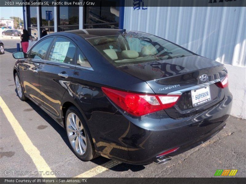 Pacific Blue Pearl / Gray 2013 Hyundai Sonata SE