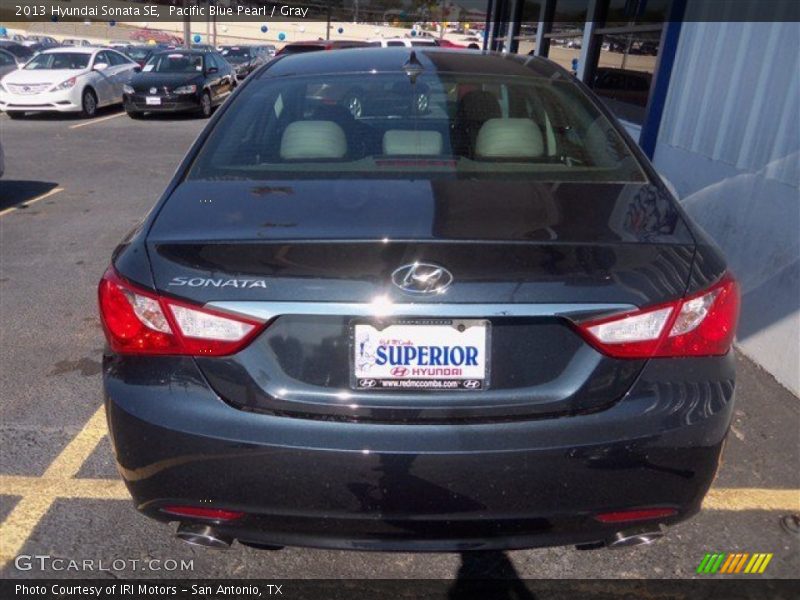 Pacific Blue Pearl / Gray 2013 Hyundai Sonata SE