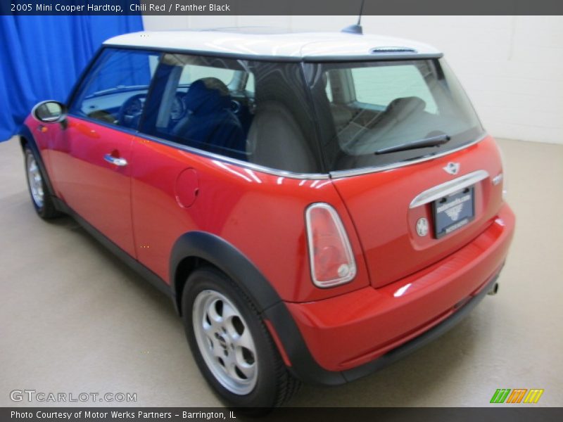 Chili Red / Panther Black 2005 Mini Cooper Hardtop