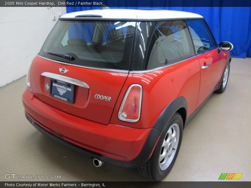 Chili Red / Panther Black 2005 Mini Cooper Hardtop