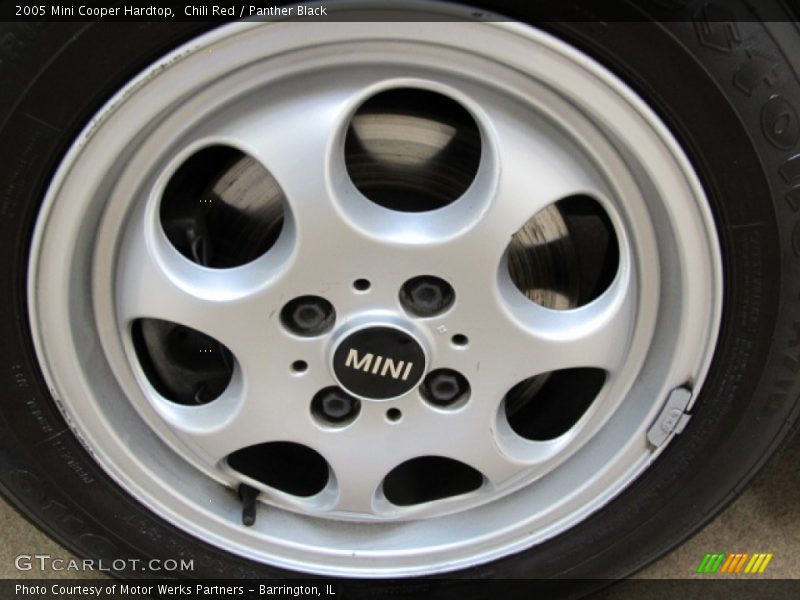 Chili Red / Panther Black 2005 Mini Cooper Hardtop