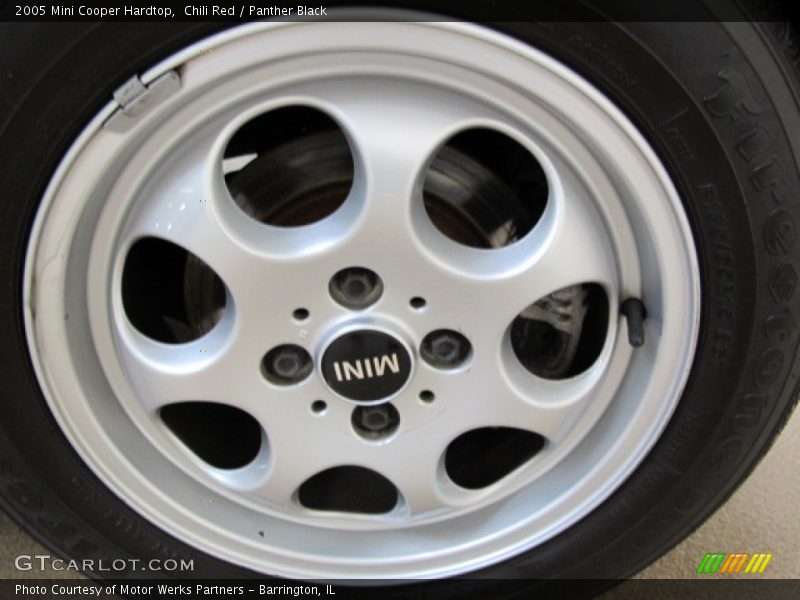 Chili Red / Panther Black 2005 Mini Cooper Hardtop
