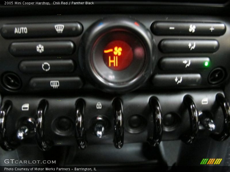 Chili Red / Panther Black 2005 Mini Cooper Hardtop