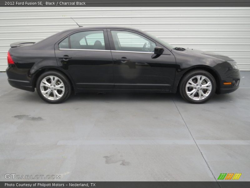 Black / Charcoal Black 2012 Ford Fusion SE