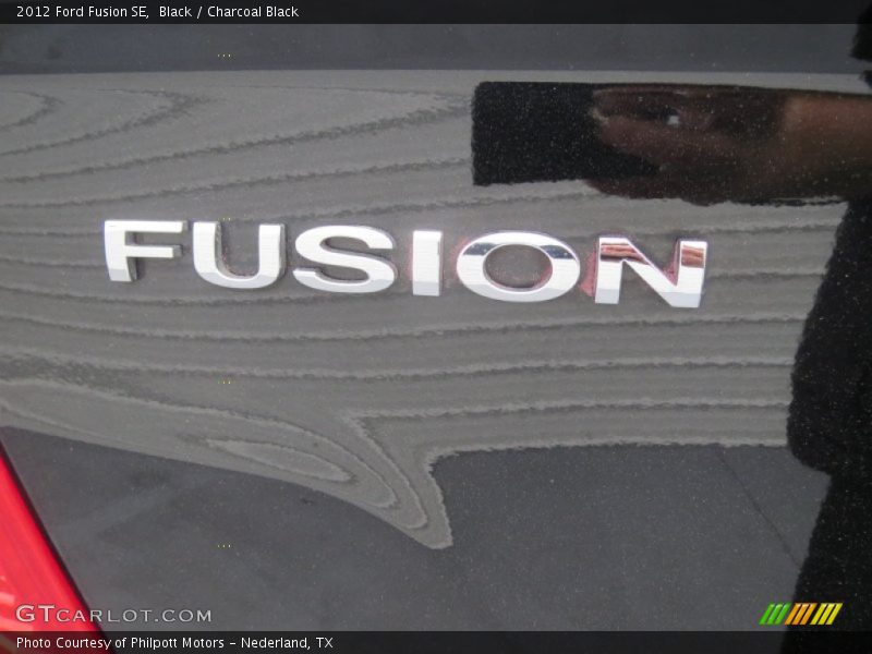 Black / Charcoal Black 2012 Ford Fusion SE