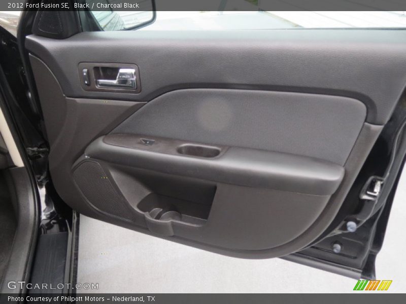 Black / Charcoal Black 2012 Ford Fusion SE