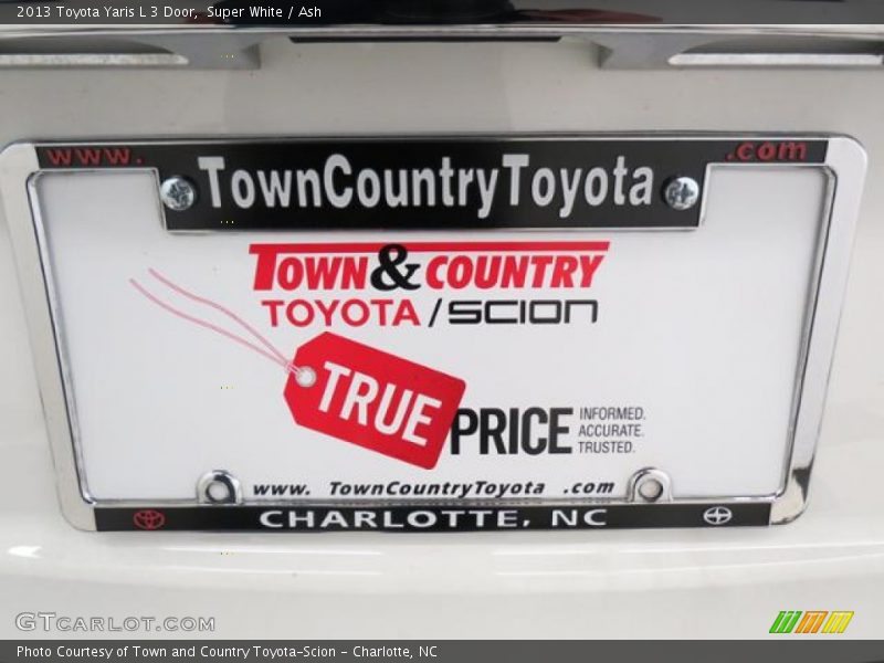Super White / Ash 2013 Toyota Yaris L 3 Door